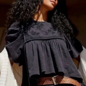 Unsubscribed Embroidered Boho Blouse Short Bell Sleeve Black 4 NEW